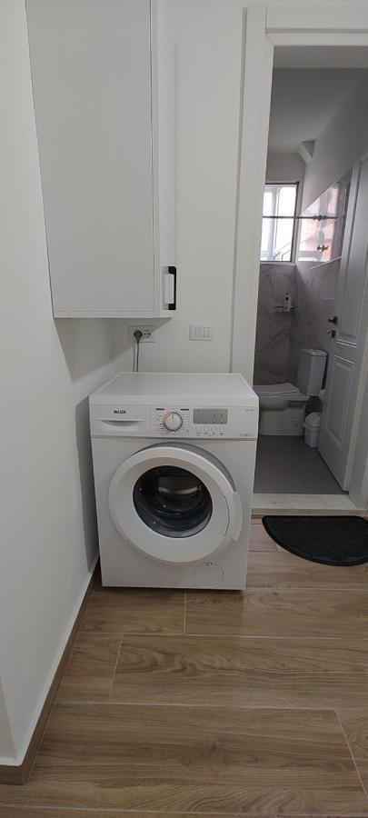 Vlora Central & Comfy Apartment Exterior photo